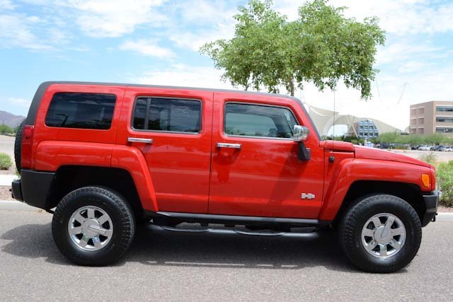 Hummer H3 2010 photo 1