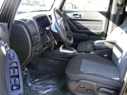 Hummer H3 2010 photo 2