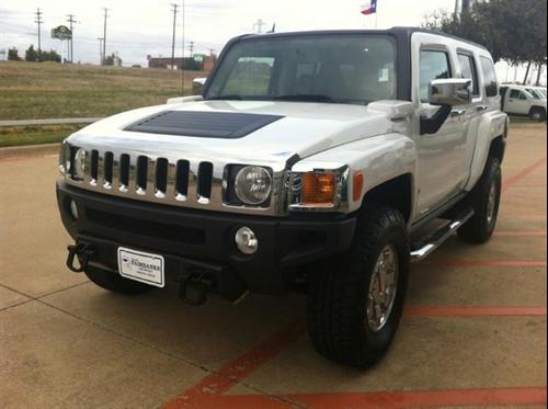 Hummer H3 2010 photo 1