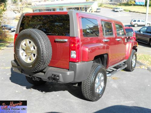 Hummer H3 2010 photo 2
