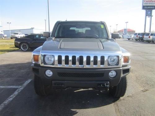 Hummer H3 2010 photo 2