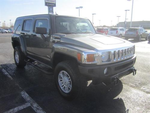 Hummer H3 2010 photo 3