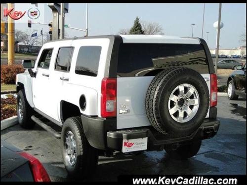 Hummer H3 2010 photo 2