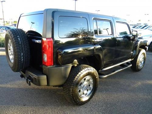 Hummer H3 2010 photo 2