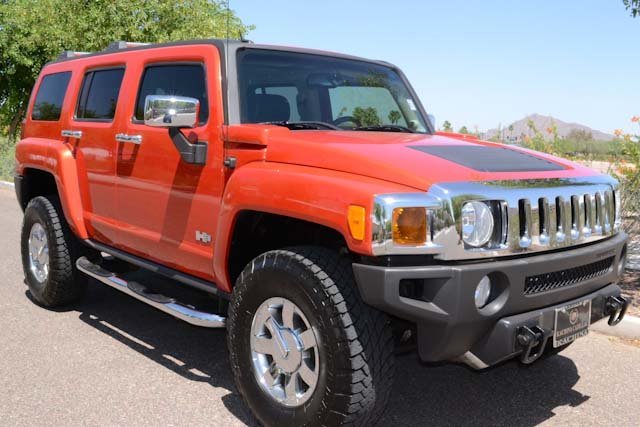 Hummer H3 2010 photo 1