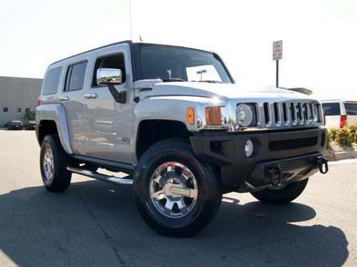 Hummer H3 2010 photo 1