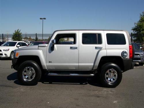 Hummer H3 2010 photo 4