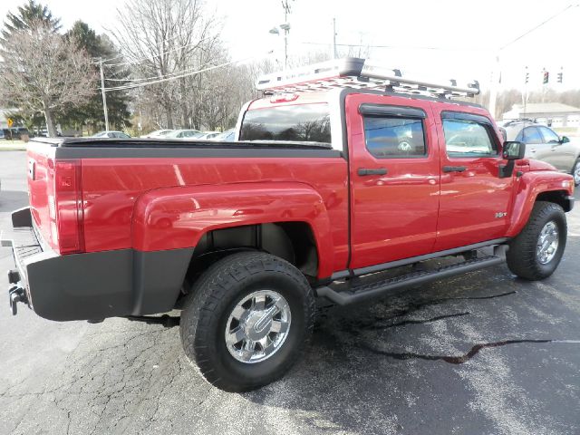 Hummer H3T 2009 photo 1