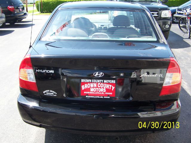 Hyundai Accent 2001 photo 2