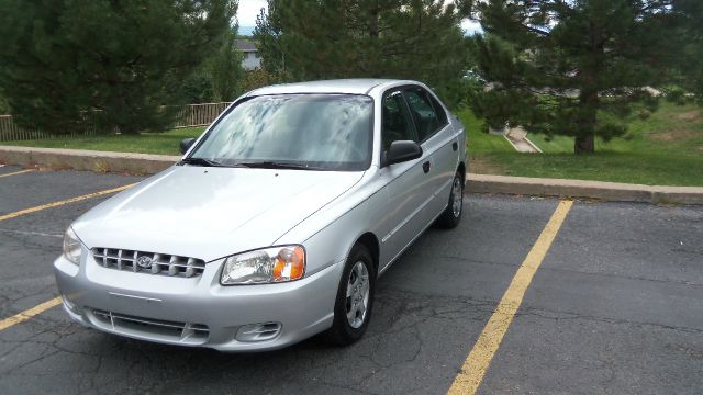 Hyundai Accent 2002 photo 1