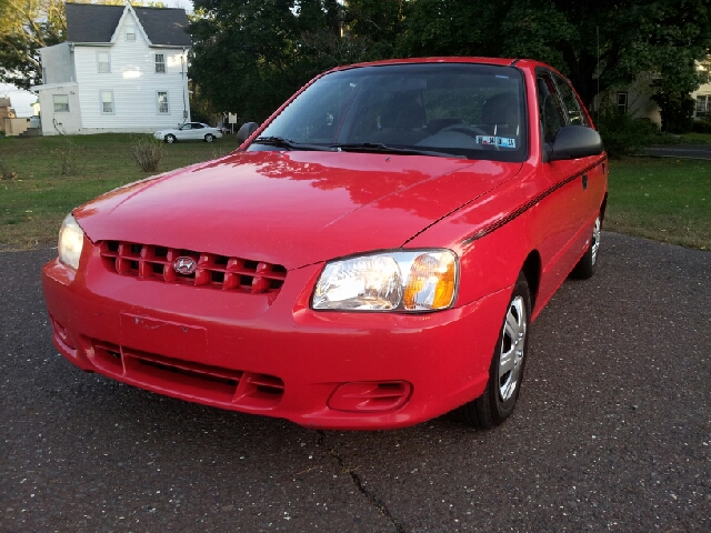 Hyundai Accent 2002 photo 4