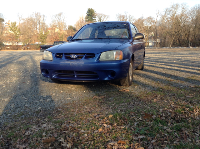 Hyundai Accent 2002 photo 4