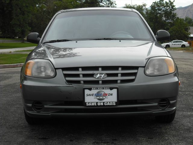 Hyundai Accent LX Coupe 4-spd AT Hatchback