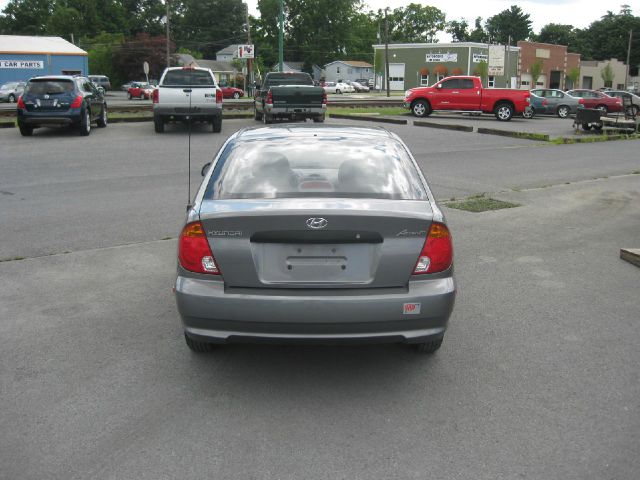 Hyundai Accent 2003 photo 1