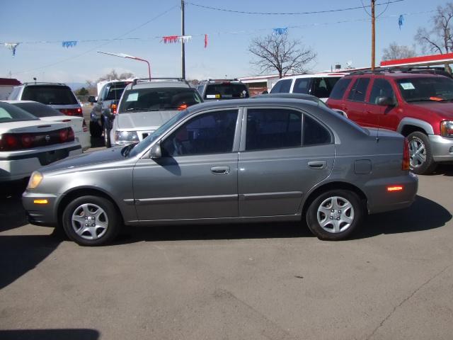 Hyundai Accent S Sedan Sedan