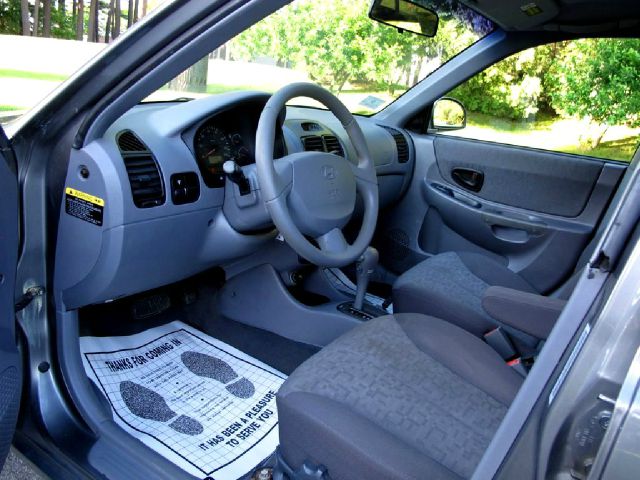 Hyundai Accent 2003 photo 14