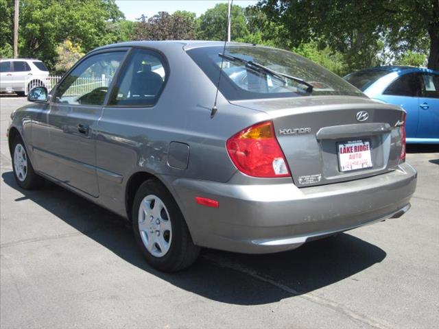 Hyundai Accent 2003 photo 4