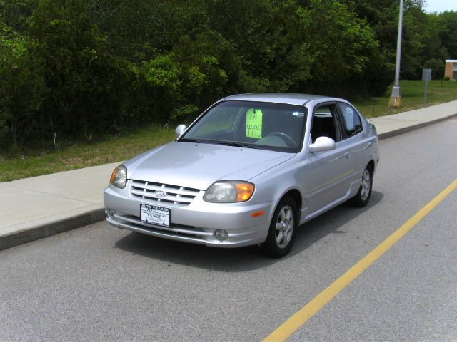Hyundai Accent 2004 photo 11