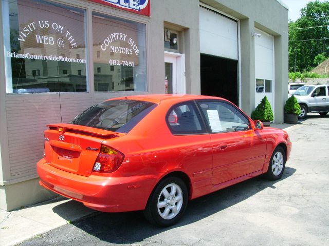 Hyundai Accent 2004 photo 0