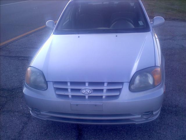 Hyundai Accent 2004 photo 1