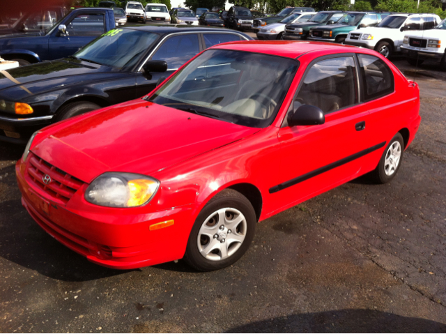 Hyundai Accent LX Coupe 4-spd AT Hatchback