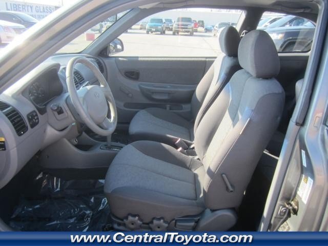 Hyundai Accent 2005 photo 5