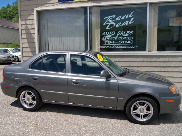 Hyundai Accent ST Sport SLT TRX4 Off Road Laramie Sedan