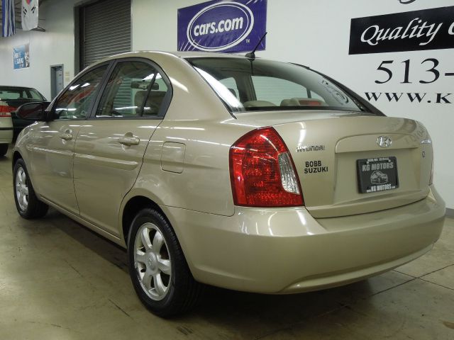 Hyundai Accent 2006 photo 4