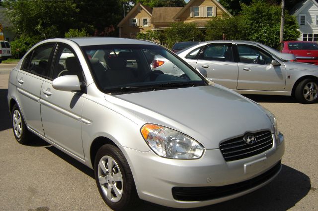 Hyundai Accent 2006 photo 4