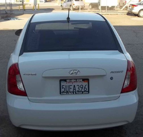 Hyundai Accent 2006 photo 4