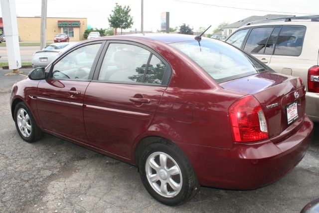 Hyundai Accent 2006 photo 4