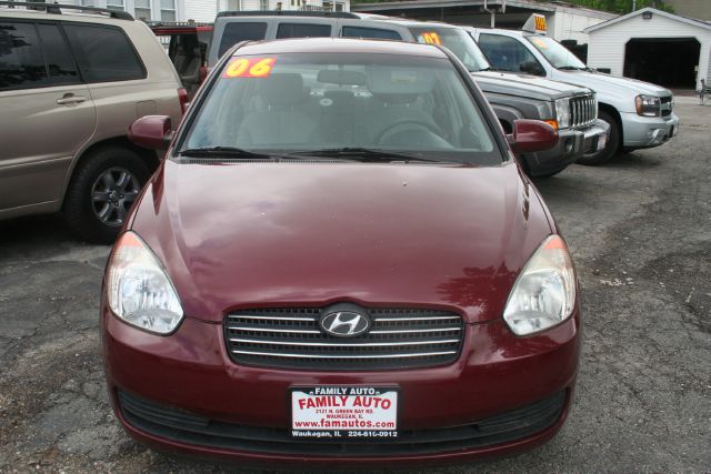 Hyundai Accent 2006 photo 6