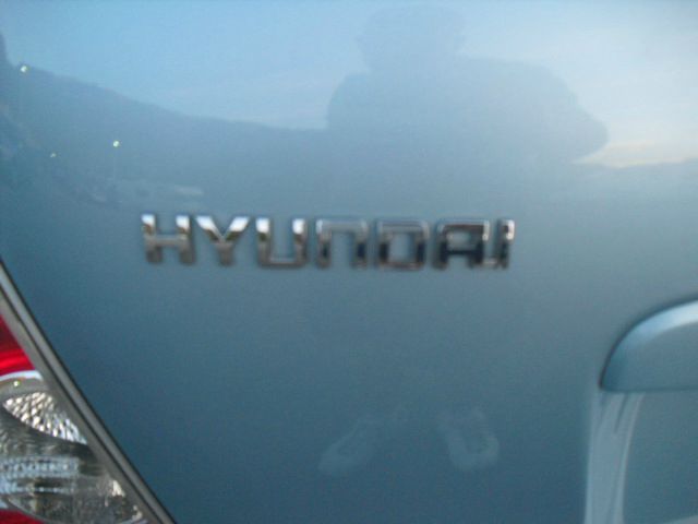Hyundai Accent 2007 photo 2