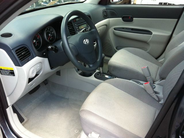 Hyundai Accent 2007 photo 4