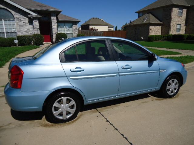 Hyundai Accent 2007 photo 1