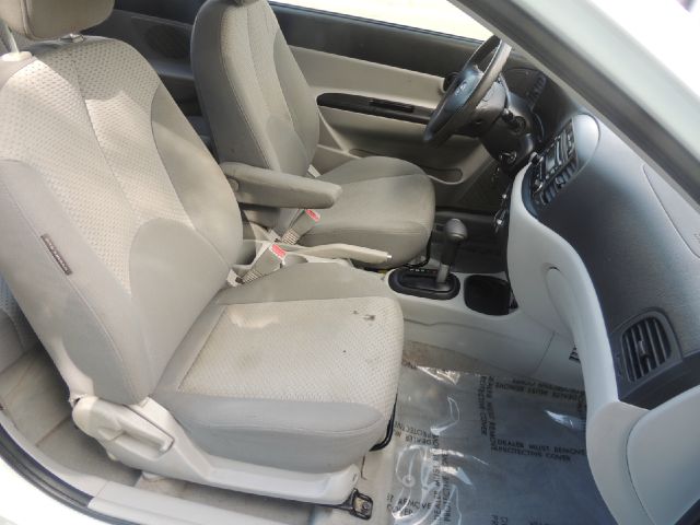 Hyundai Accent 2007 photo 1