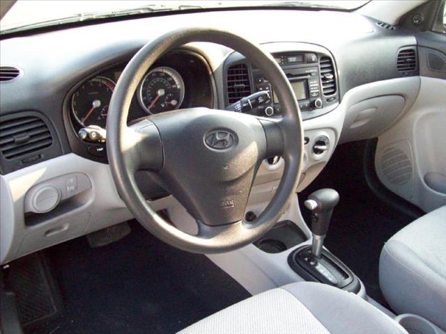 Hyundai Accent 2008 photo 0