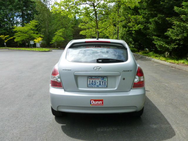 Hyundai Accent 2008 photo 2