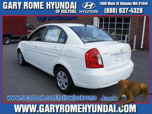 Hyundai Accent 2009 photo 2