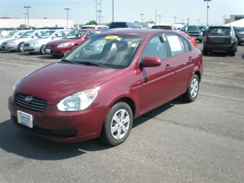 Hyundai Accent 2009 photo 1