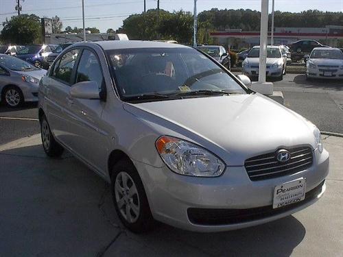 Hyundai Accent 2009 photo 4