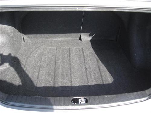 Hyundai Accent 2009 photo 2