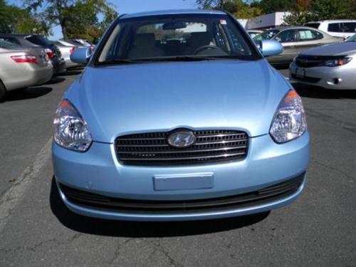 Hyundai Accent 2009 photo 1