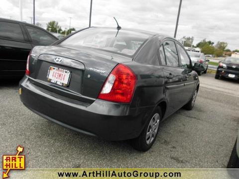 Hyundai Accent 2009 photo 2