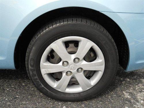 Hyundai Accent 2009 photo 4