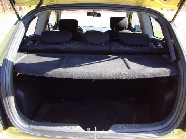 Hyundai Accent 2009 photo 4