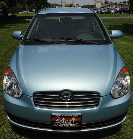 Hyundai Accent 2009 photo 3