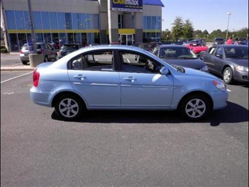 Hyundai Accent 2009 photo 2
