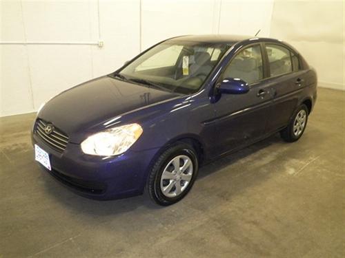 Hyundai Accent 2009 photo 2