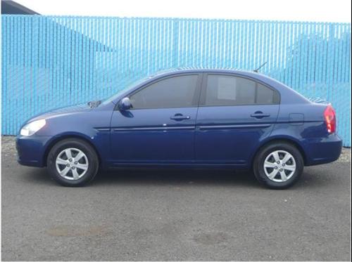 Hyundai Accent 2009 photo 3